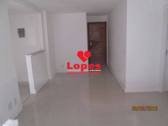 Apartamento à venda com 3 quartos, 95m² - Foto 13