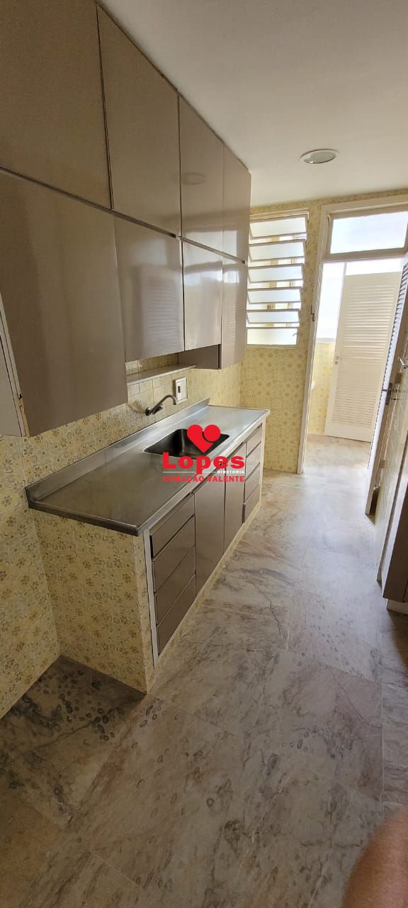 Apartamento à venda com 3 quartos, 110m² - Foto 16