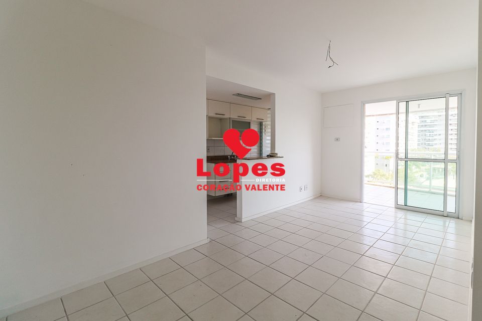 Apartamento à venda com 2 quartos, 6738m² - Foto 15