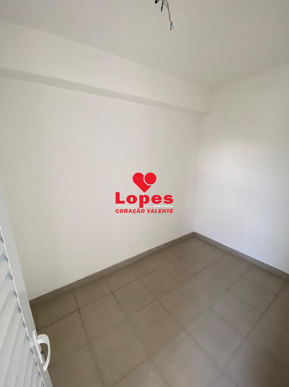 Apartamento à venda com 4 quartos, 151m² - Foto 8