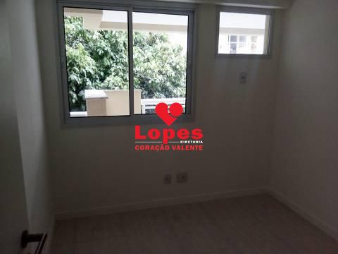 Apartamento à venda com 2 quartos, 61m² - Foto 7