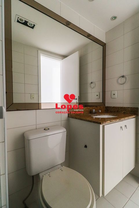 Apartamento à venda com 2 quartos, 6738m² - Foto 3