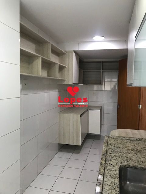 Apartamento à venda com 2 quartos, 81m² - Foto 17