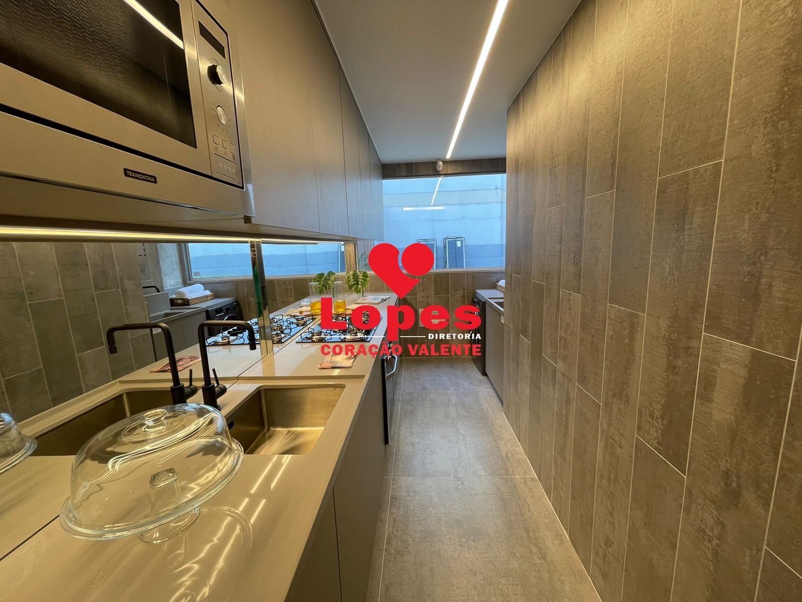 Cobertura, 4 quartos, 219 m² - Foto 11