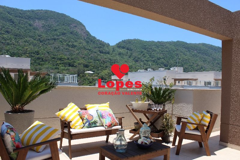 Cobertura, 3 quartos, 227 m² - Foto 1