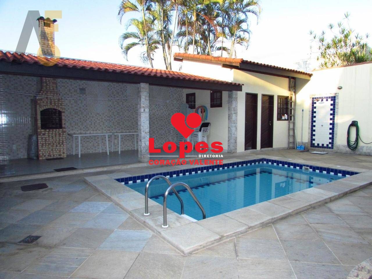 Casa, 3 quartos, 439 m² - Foto 1