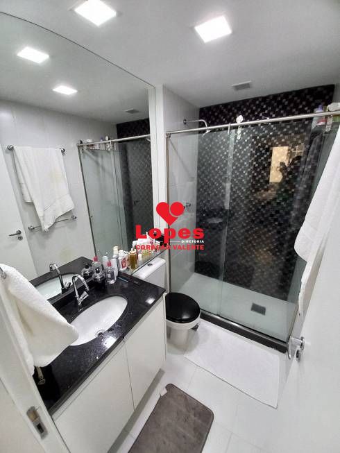 Apartamento à venda com 2 quartos, 70m² - Foto 11