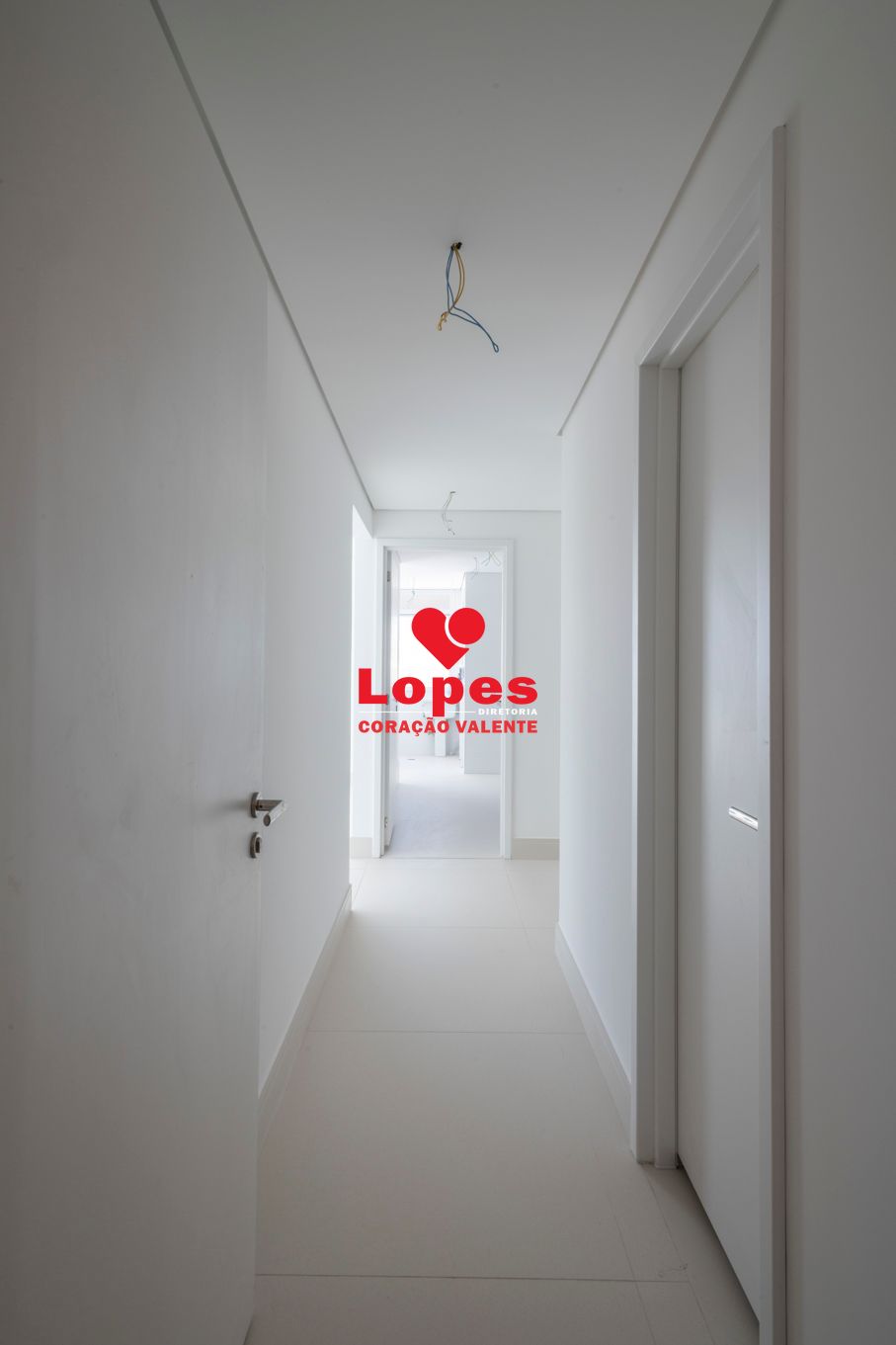 Apartamento à venda com 3 quartos, 152m² - Foto 5