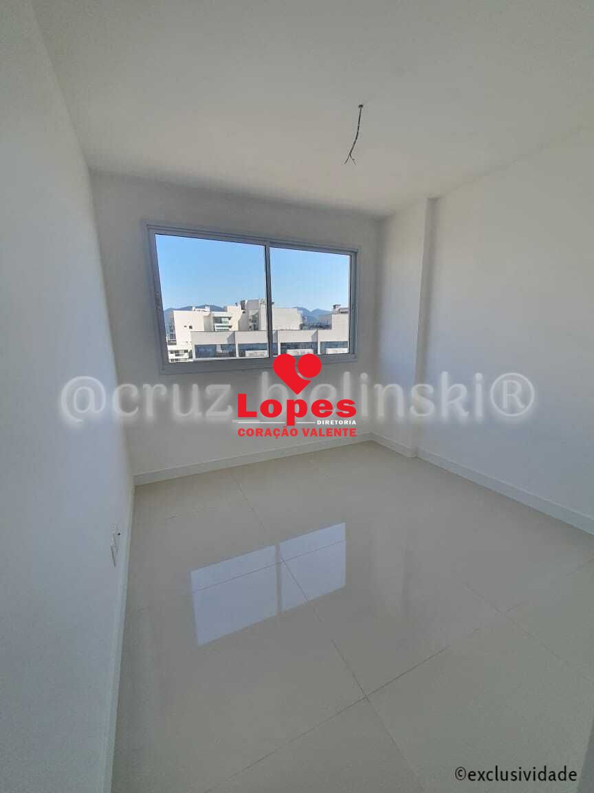 Apartamento à venda com 3 quartos, 99m² - Foto 18