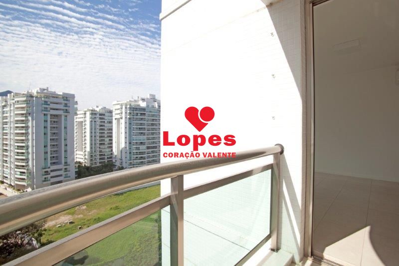 Apartamento à venda com 4 quartos, 273m² - Foto 1