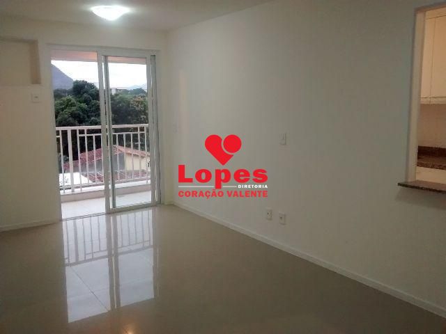 Apartamento à venda com 3 quartos, 73m² - Foto 5