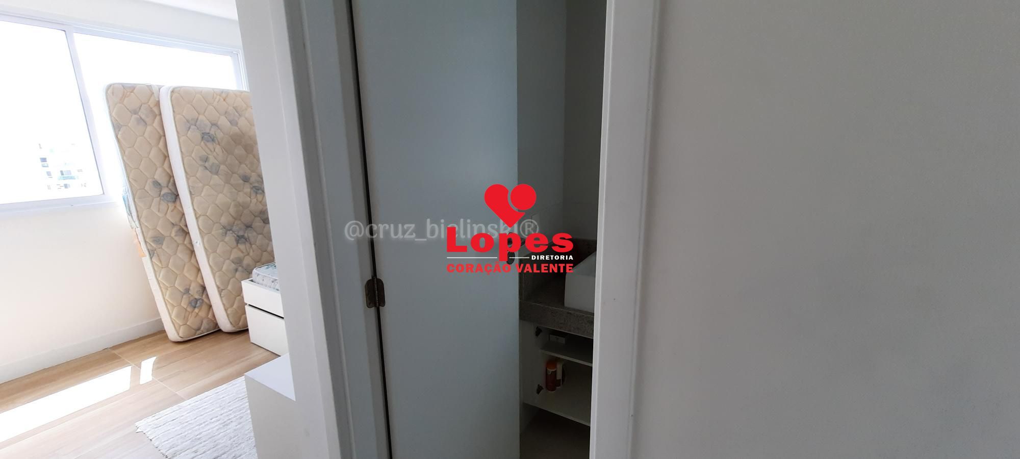 Cobertura à venda com 4 quartos, 200m² - Foto 19