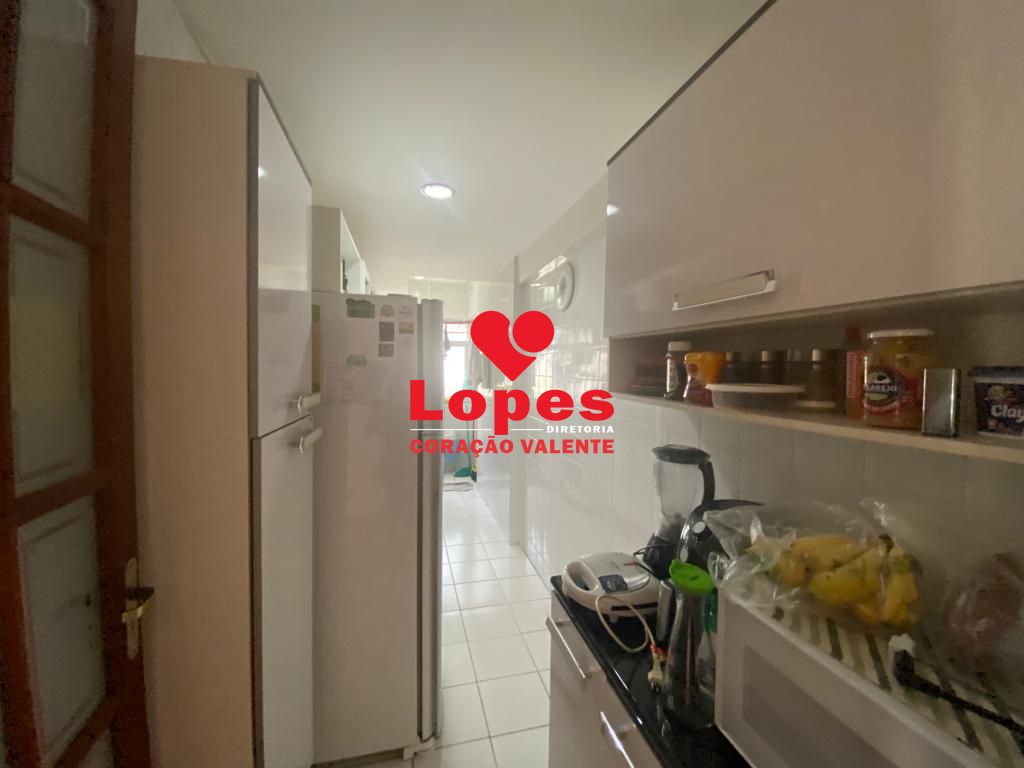 Apartamento à venda com 2 quartos, 68m² - Foto 3