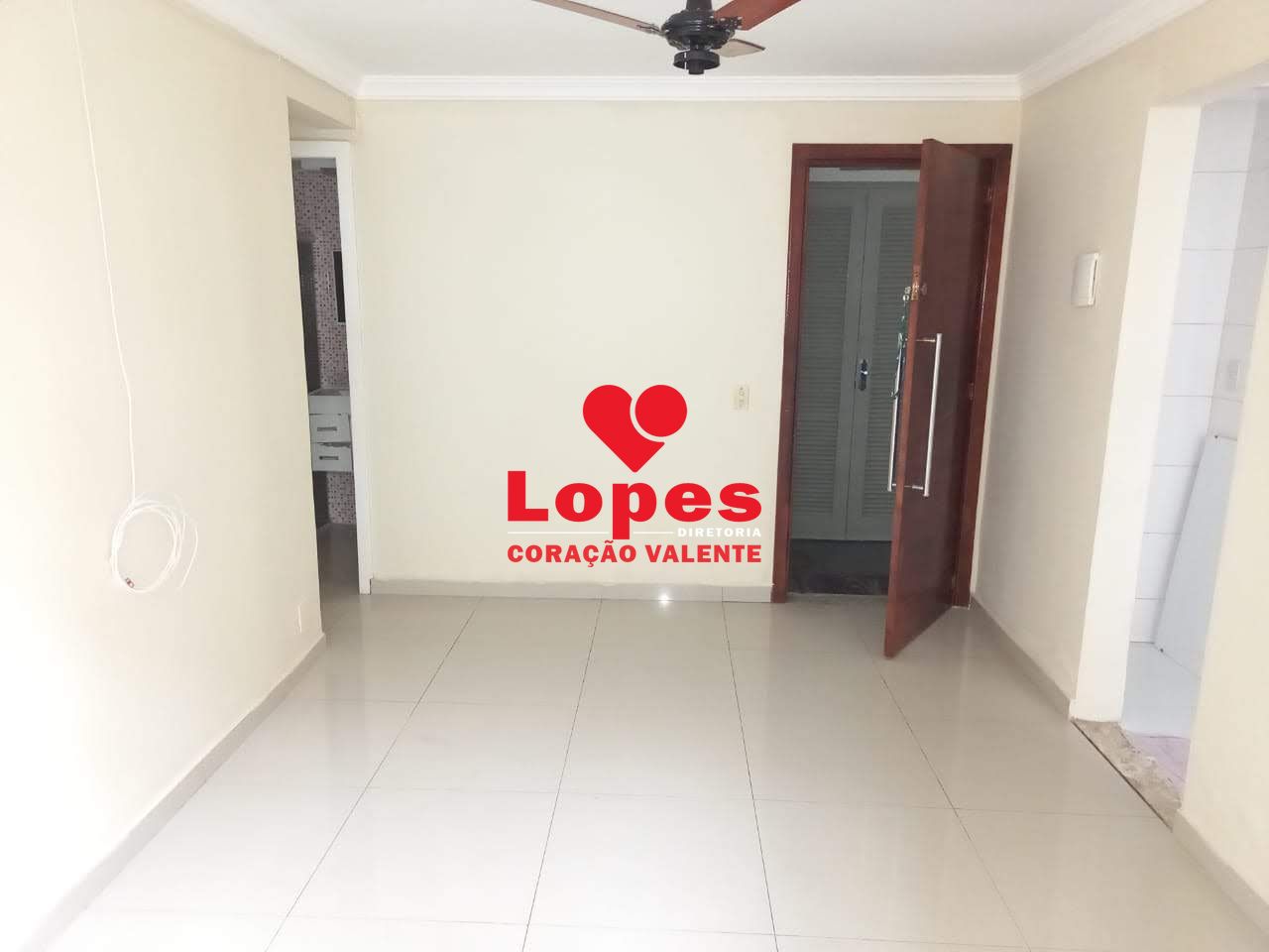 Apartamento à venda com 3 quartos, 65m² - Foto 1