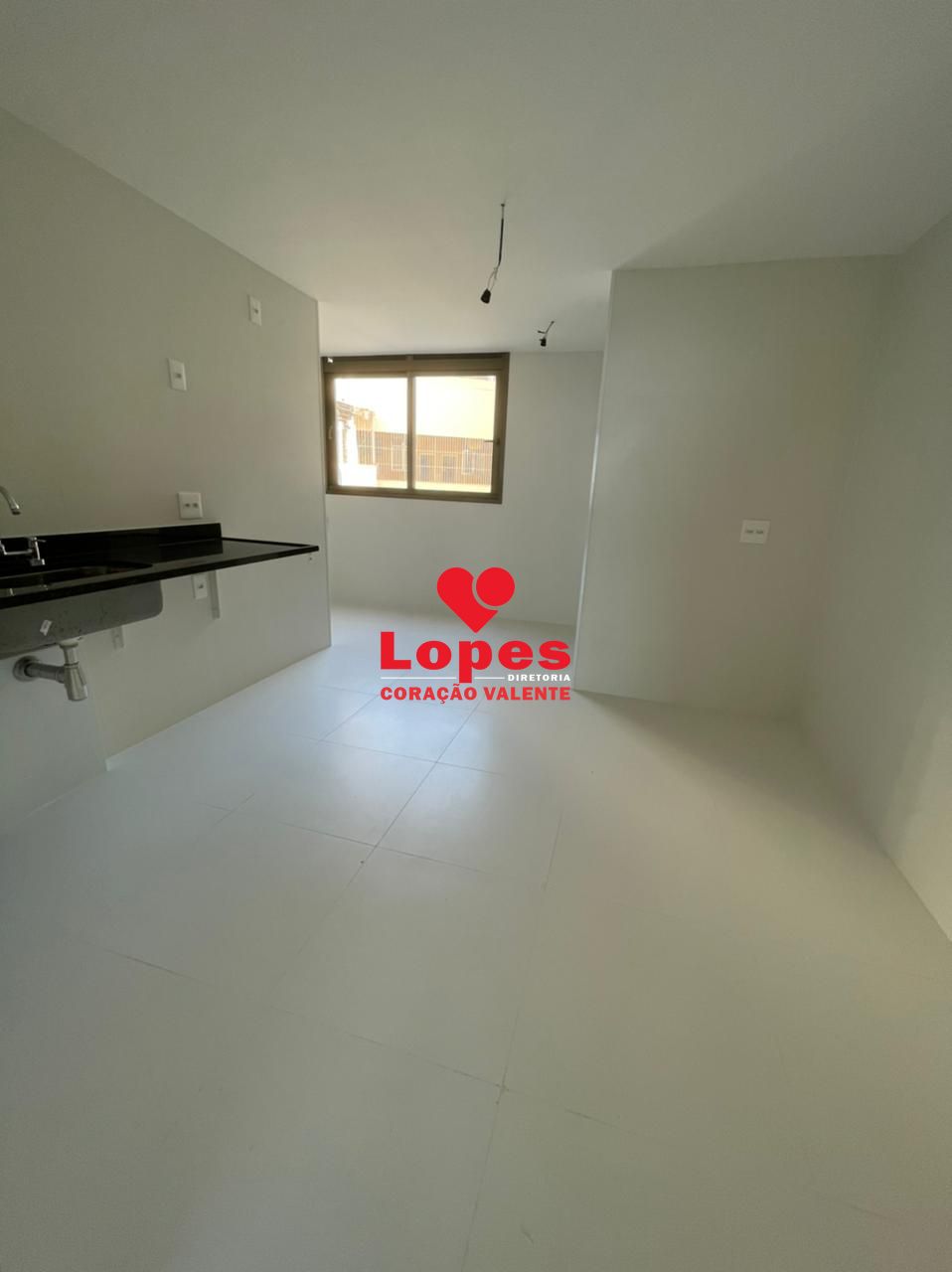 Apartamento à venda com 4 quartos, 160m² - Foto 5