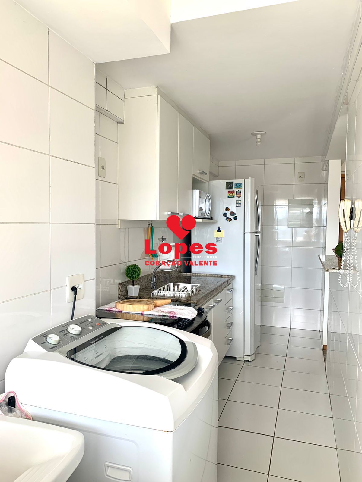 Apartamento à venda com 2 quartos, 64m² - Foto 14