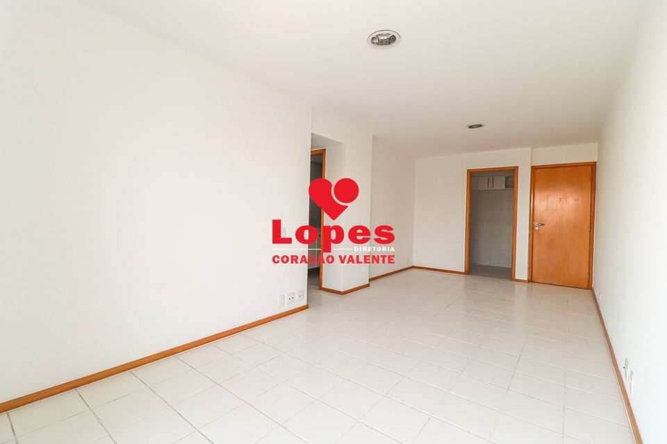 Apartamento à venda com 3 quartos, 81m² - Foto 7