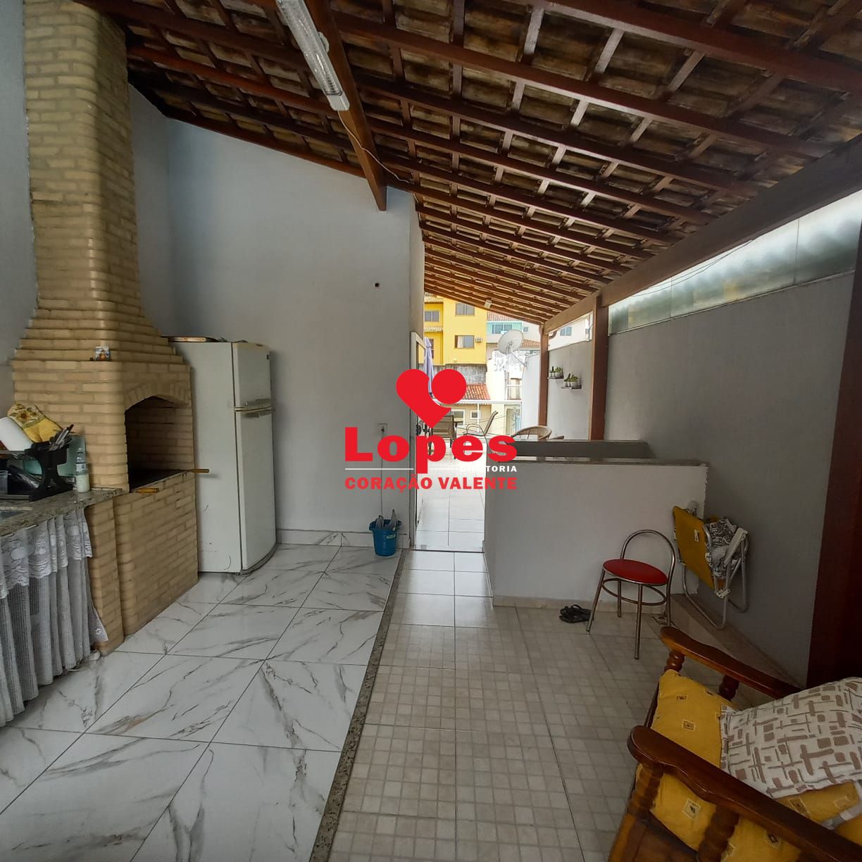 Casa à venda com 3 quartos, 120m² - Foto 18