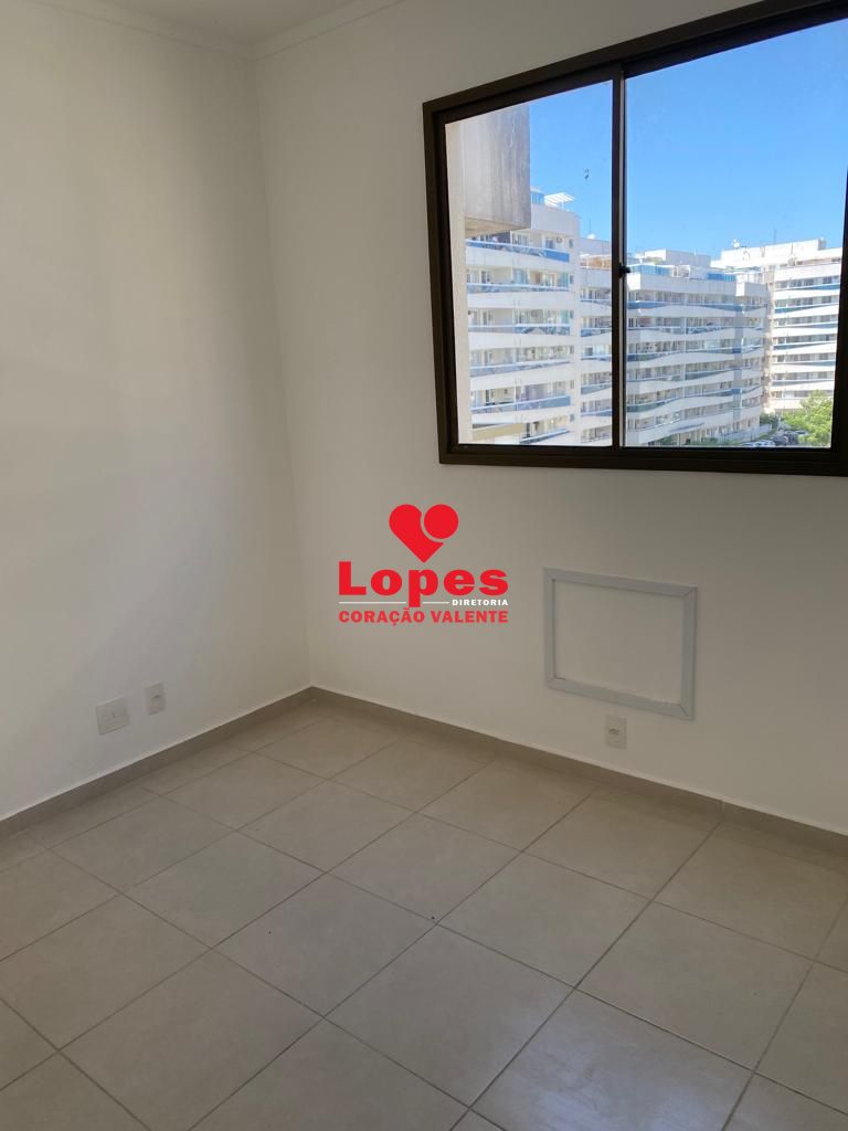 Apartamento à venda com 2 quartos, 65m² - Foto 9