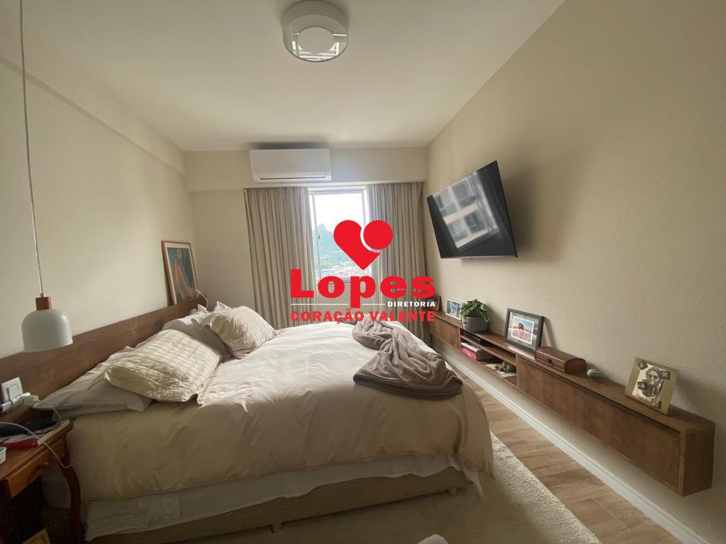 Apartamento à venda com 2 quartos, 70m² - Foto 11