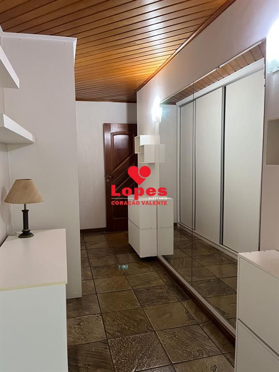 Apartamento à venda com 3 quartos, 145m² - Foto 3