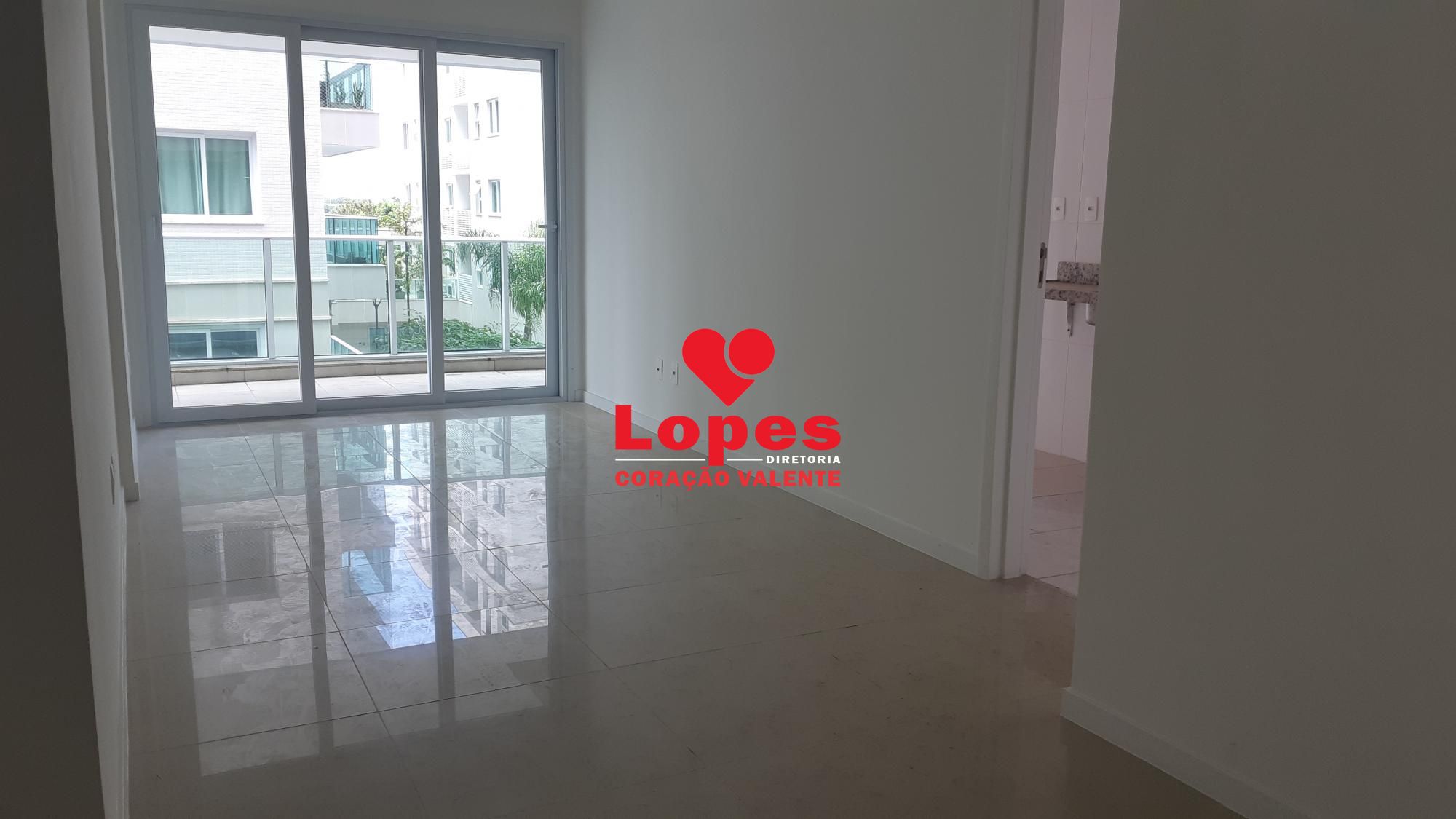 Apartamento à venda com 2 quartos, 82m² - Foto 4