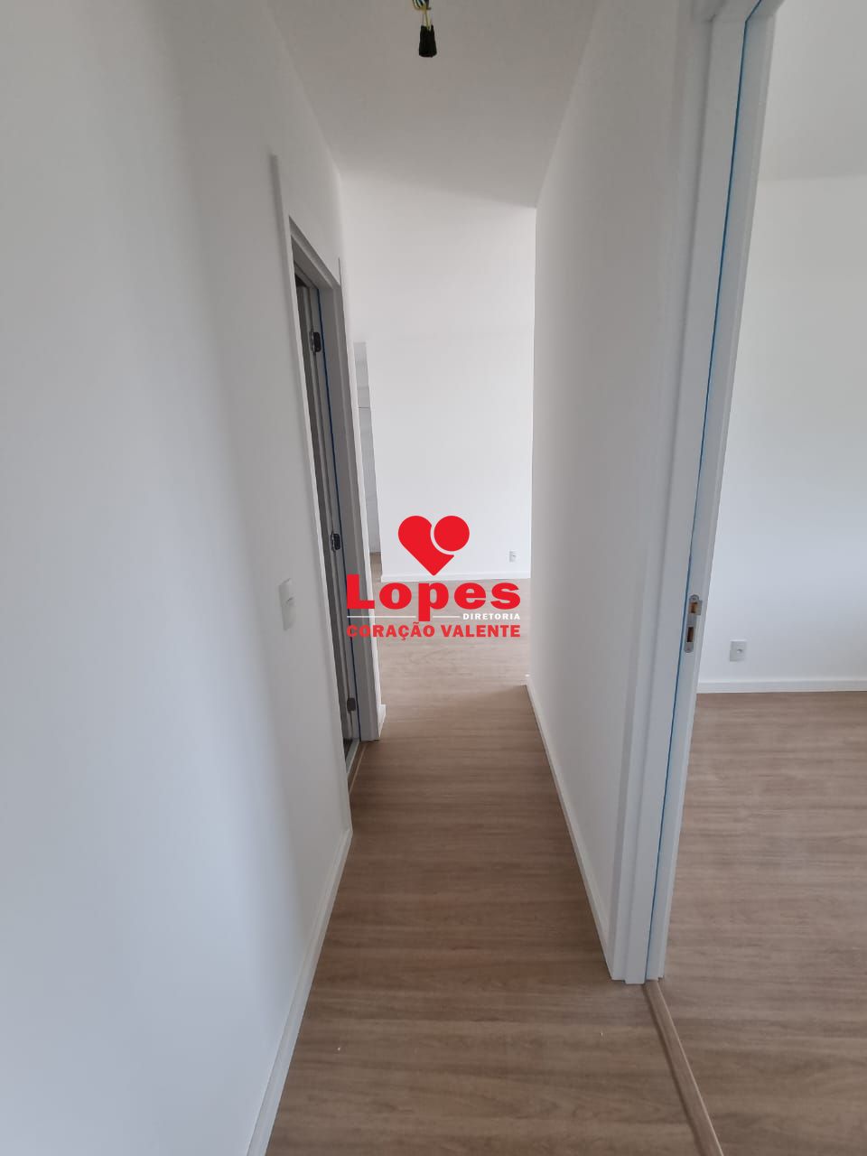 Apartamento à venda com 2 quartos, 61m² - Foto 5