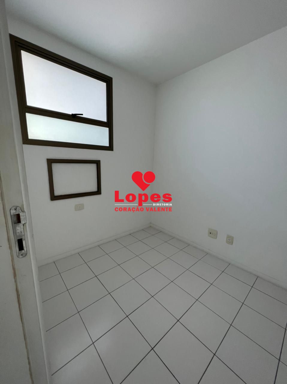 Apartamento à venda com 4 quartos, 178m² - Foto 17