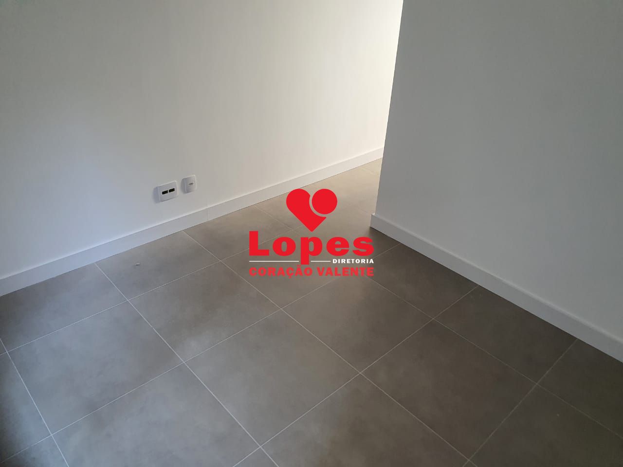 Apartamento à venda com 3 quartos, 83m² - Foto 18