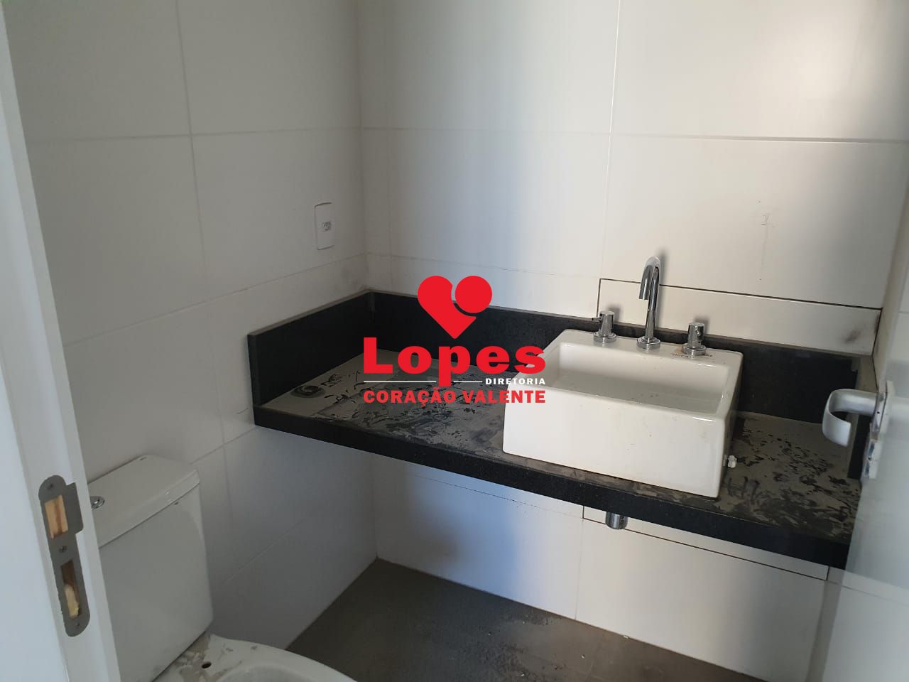 Apartamento à venda com 3 quartos, 83m² - Foto 11