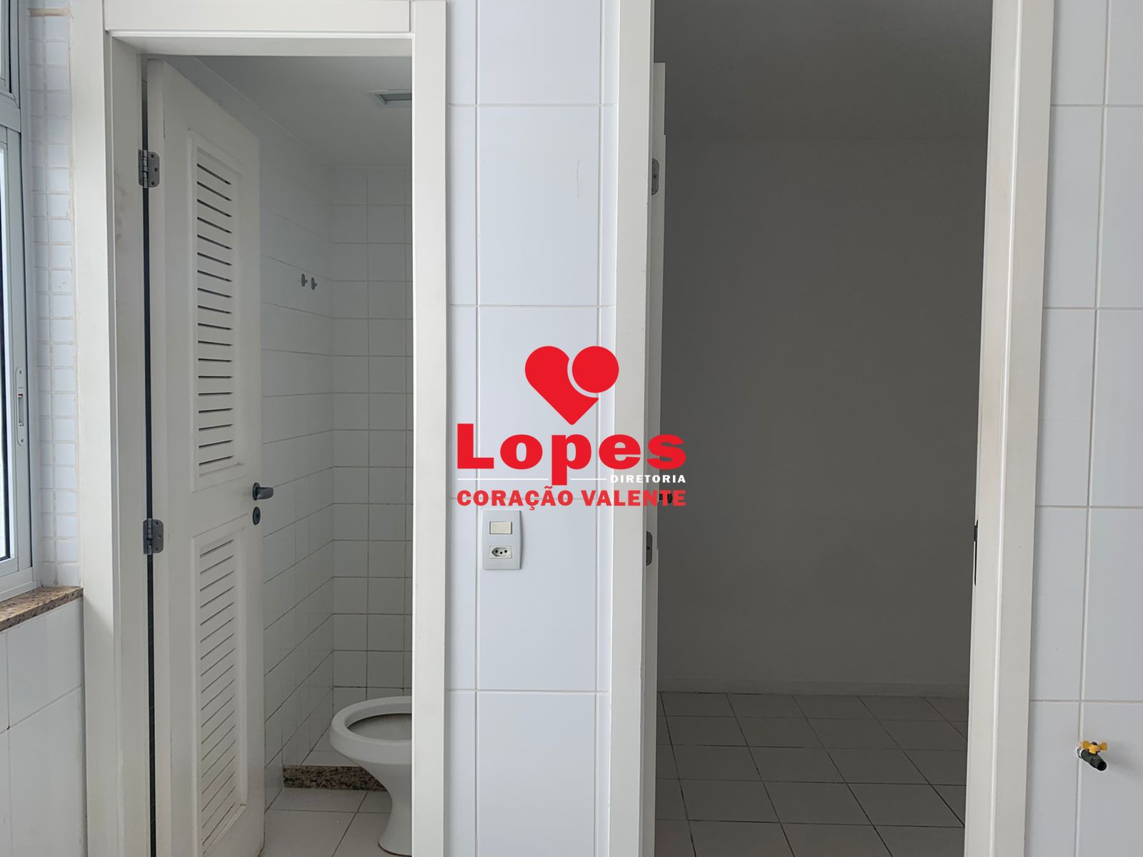 Apartamento à venda com 4 quartos, 162m² - Foto 13