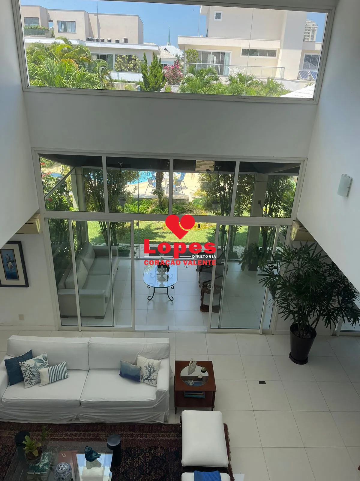 Casa, 7 quartos, 650 m² - Foto 1