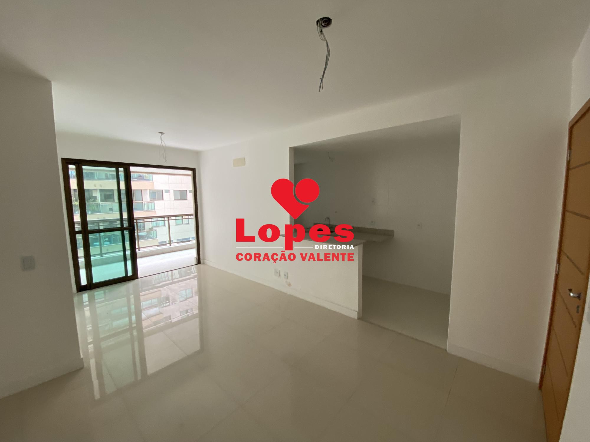 Apartamento à venda com 3 quartos, 75m² - Foto 4