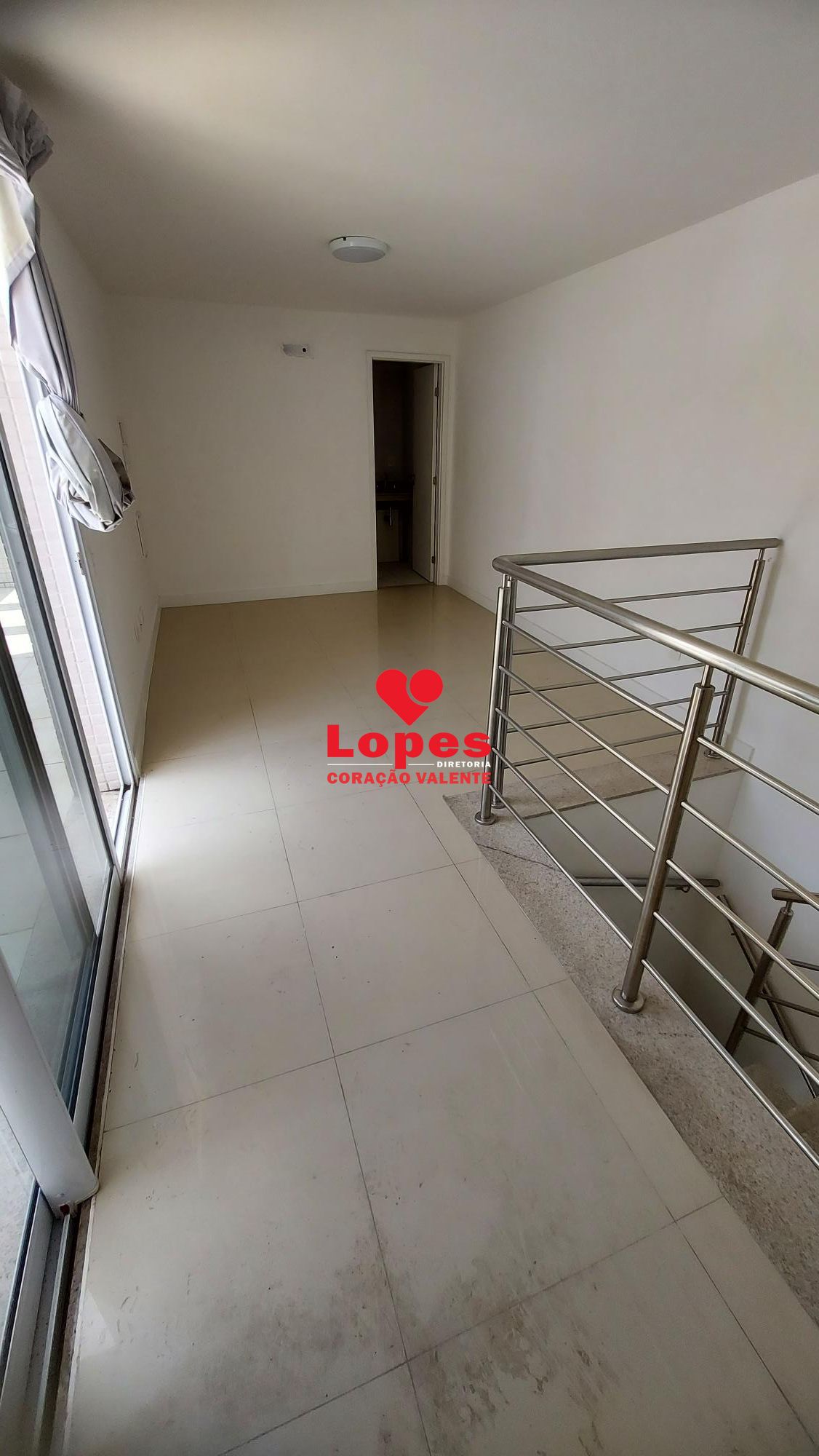 Cobertura à venda com 3 quartos, 250m² - Foto 18