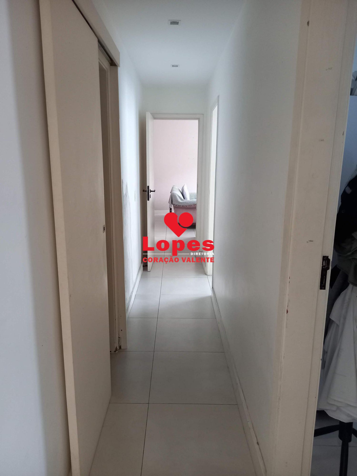 Apartamento à venda com 3 quartos, 100m² - Foto 12