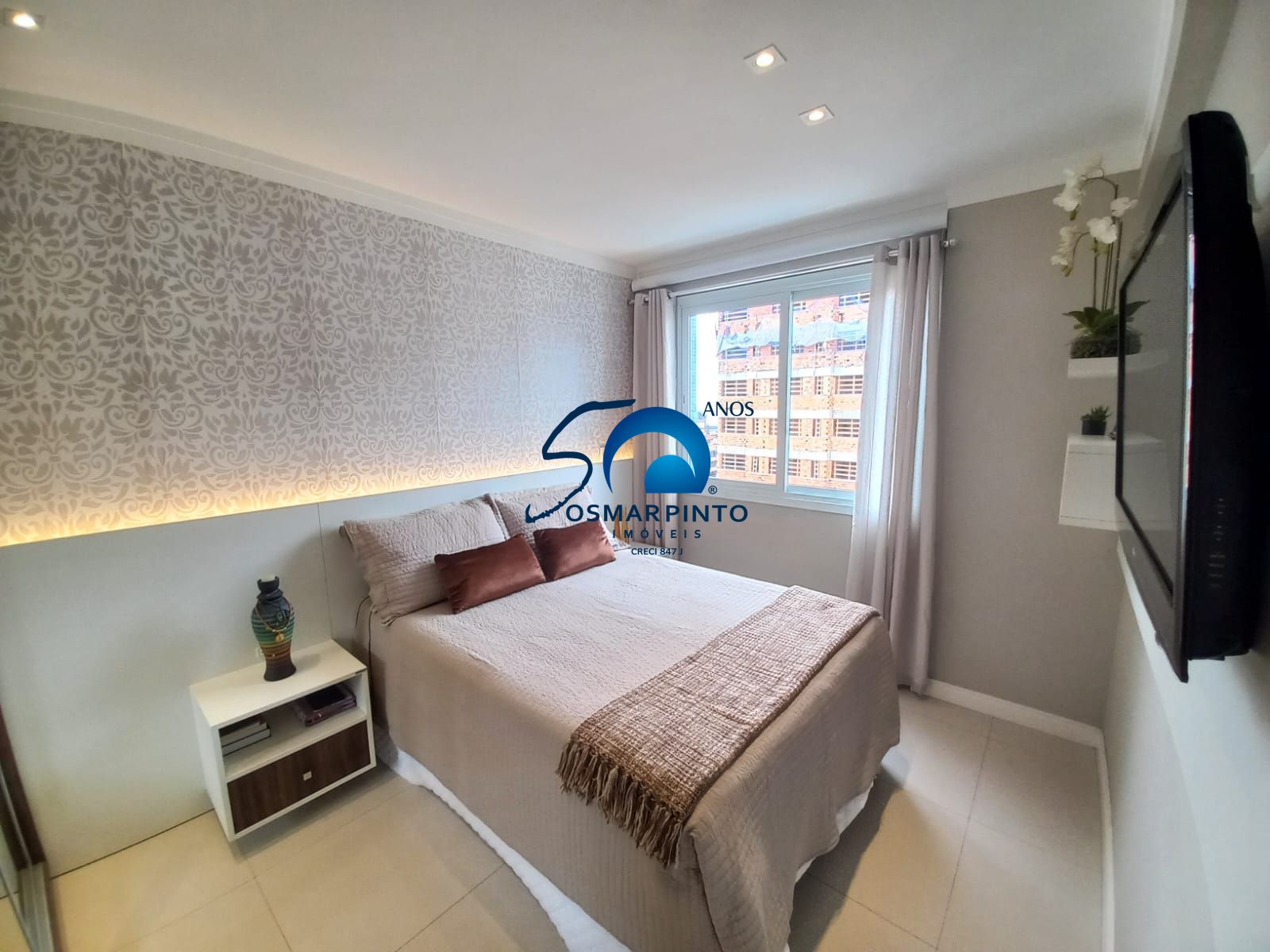 apartamento dois dormitorios mobiliado a venda em torres rs