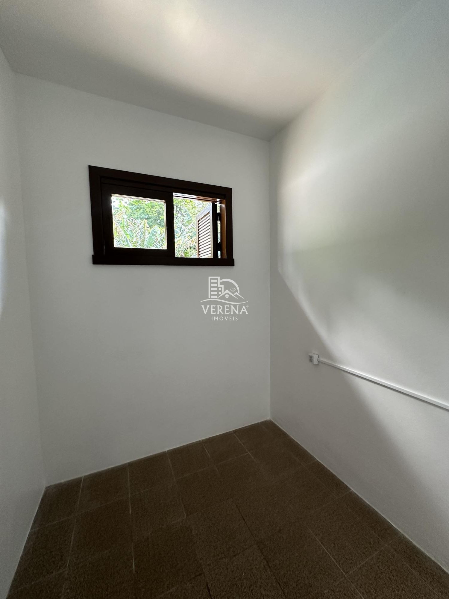 Casa à venda com 3 quartos, 192m² - Foto 18