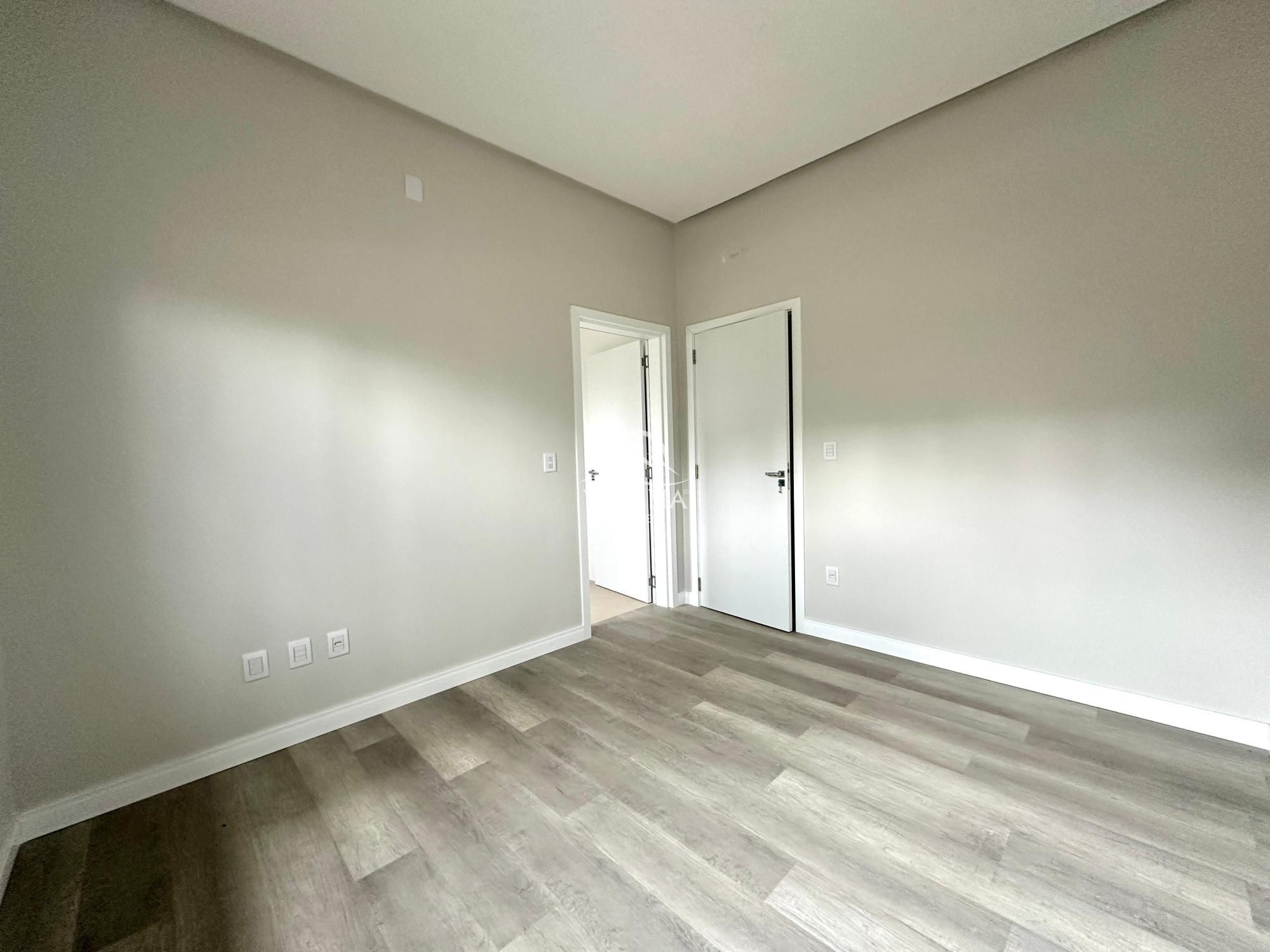 Casa à venda com 3 quartos, 201m² - Foto 18