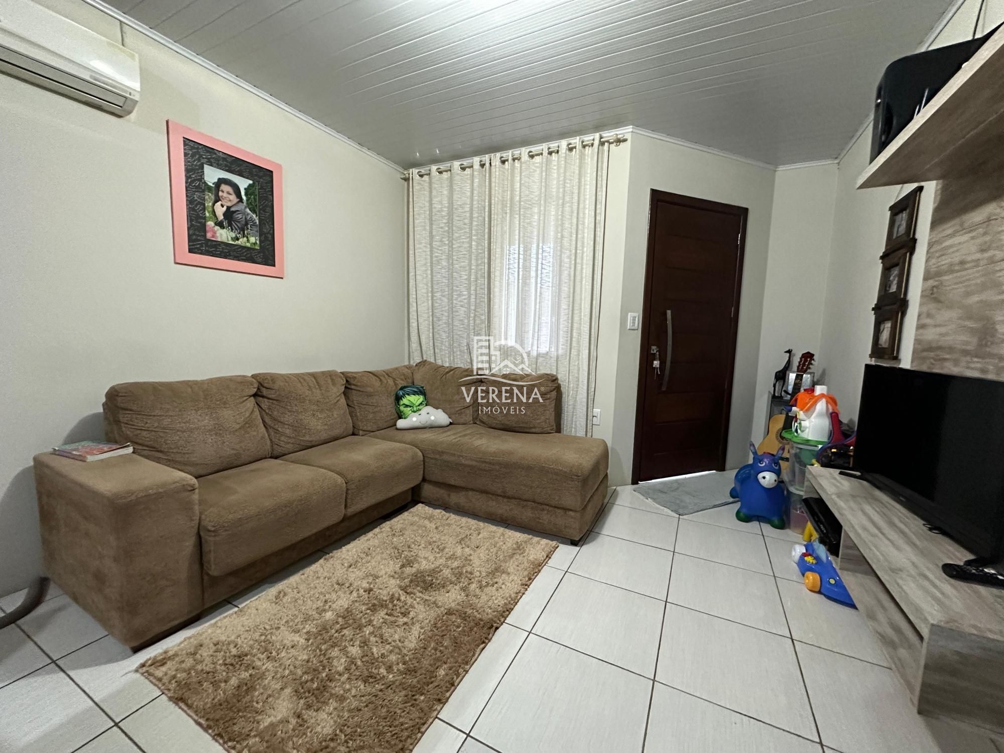 Casa à venda com 2 quartos, 81m² - Foto 4