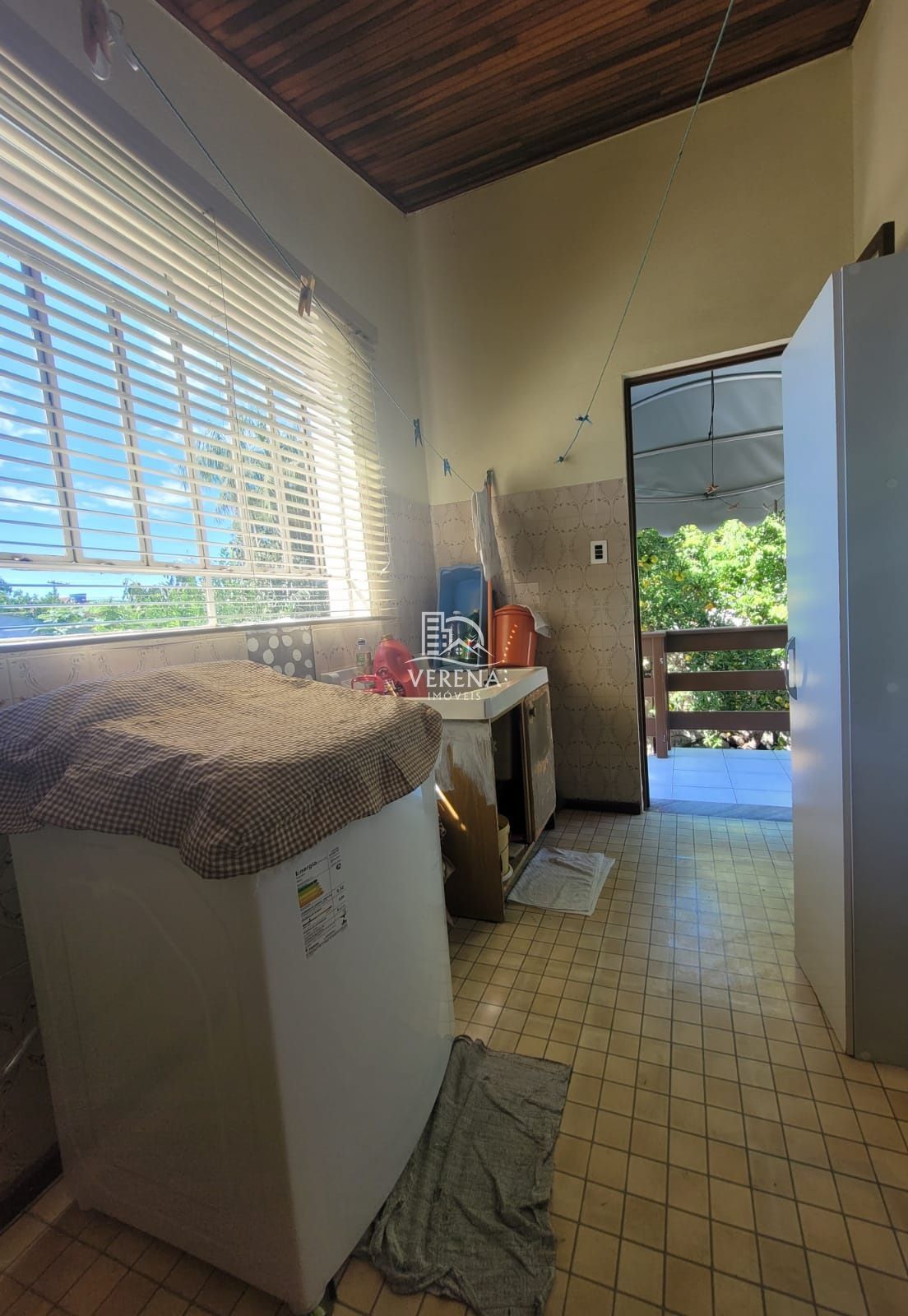 Casa à venda com 3 quartos, 177m² - Foto 17