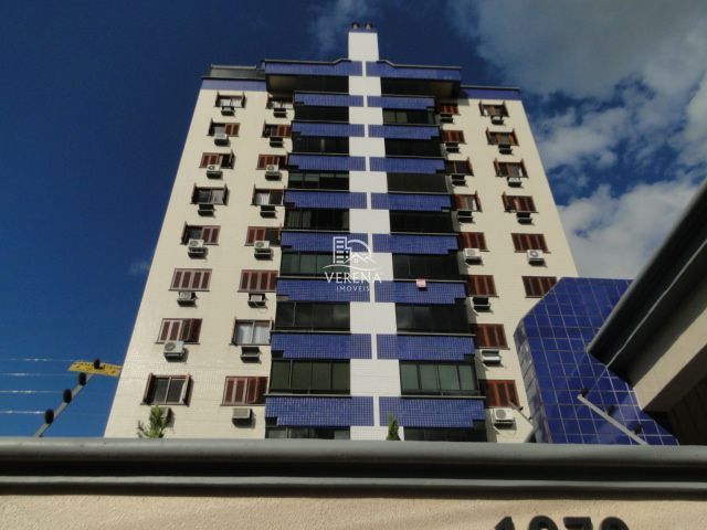 Apartamento à venda com 3 quartos, 254m² - Foto 1