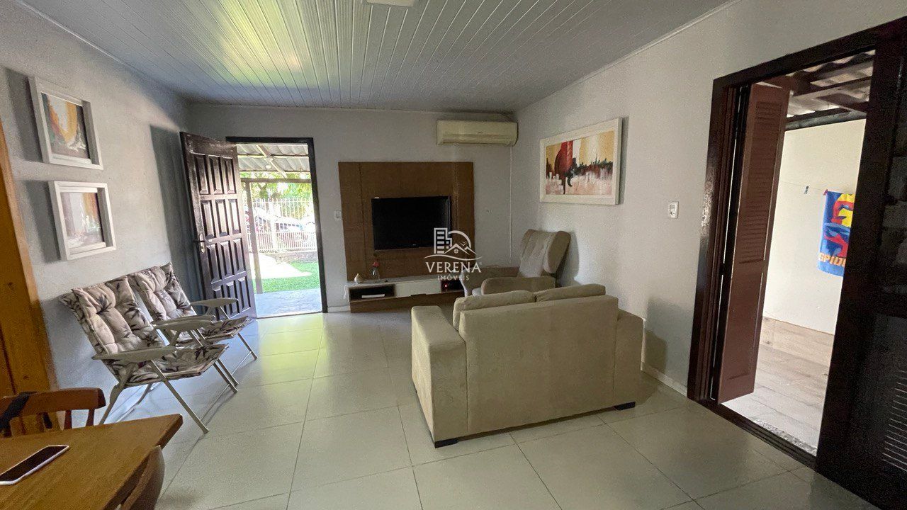 Casa à venda com 2 quartos, 77m² - Foto 2