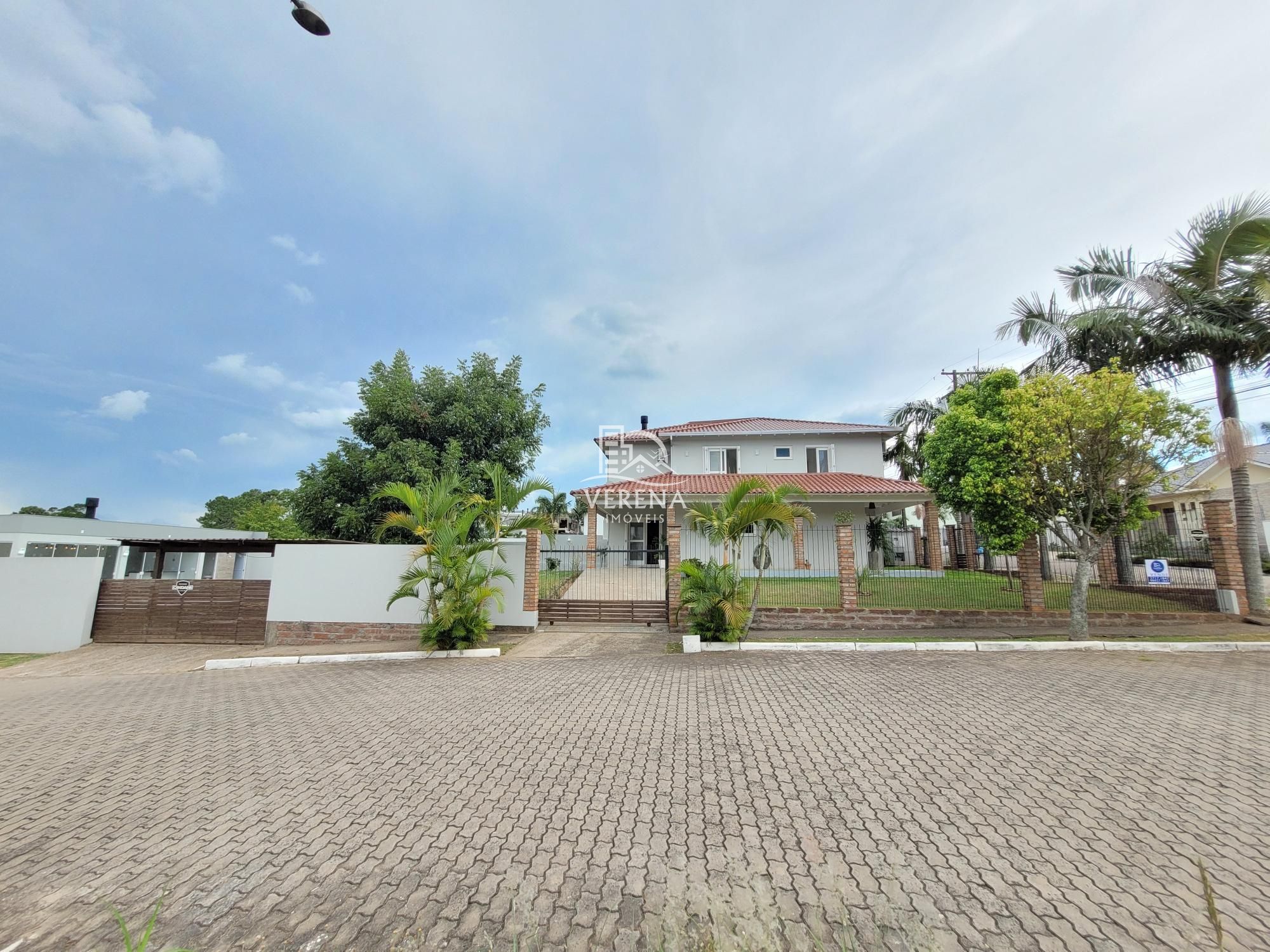 Casa, 3 quartos, 207 m² - Foto 2