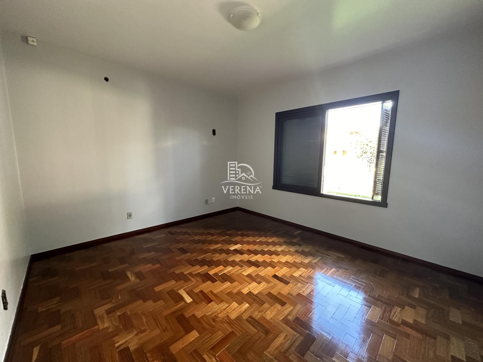 Casa à venda com 3 quartos, 192m² - Foto 15