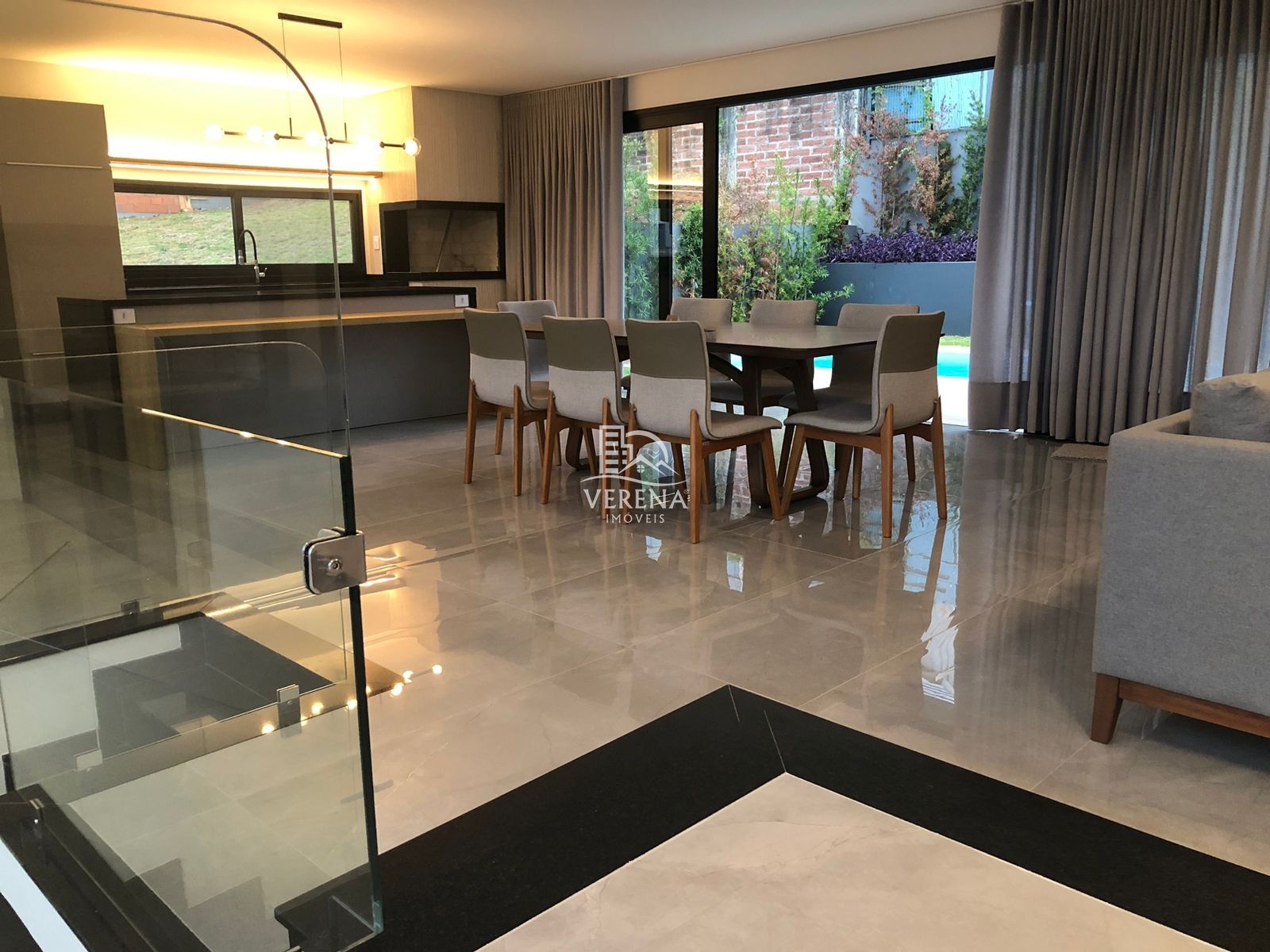 Casa à venda com 3 quartos, 257m² - Foto 14