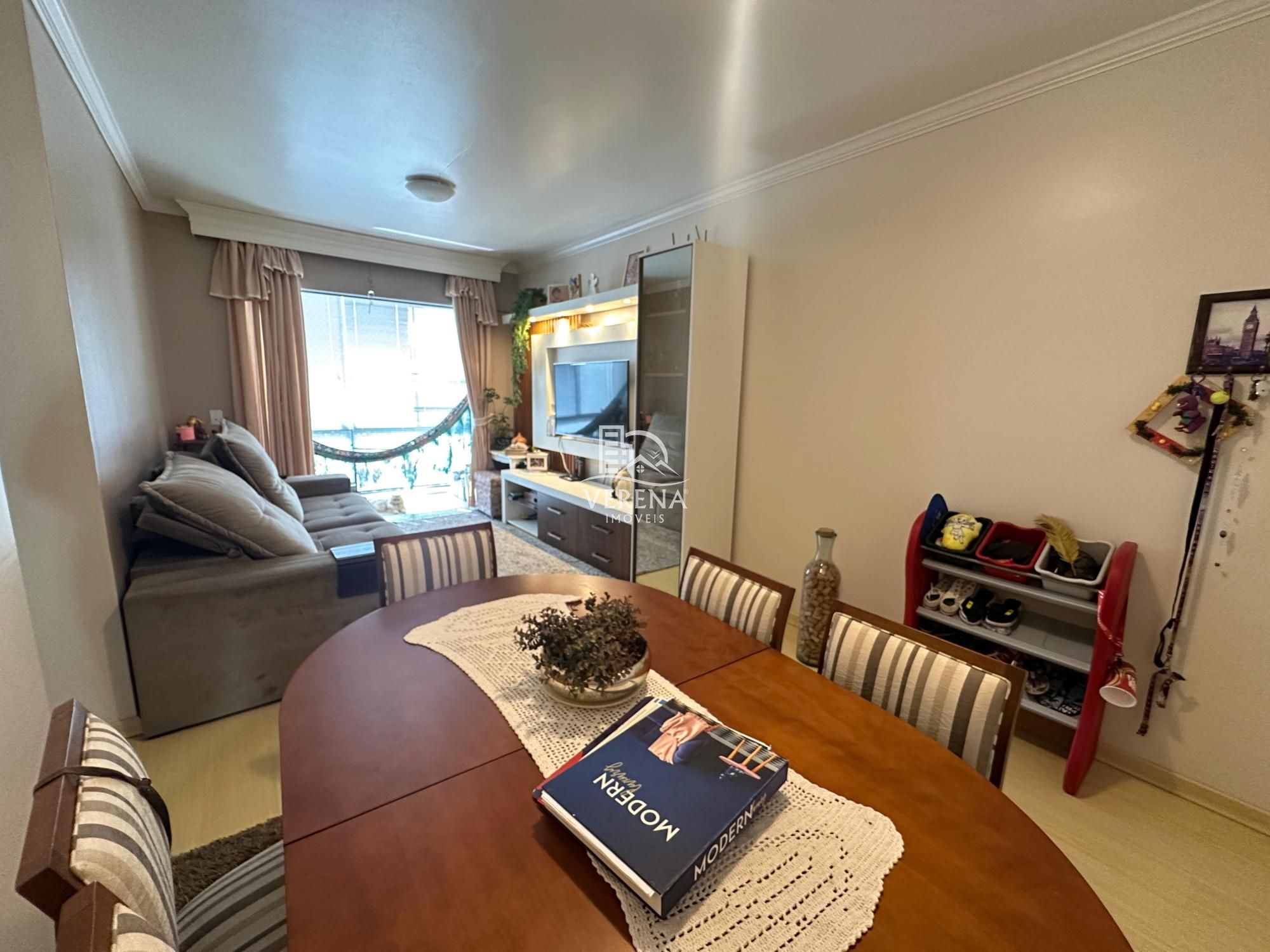 Apartamento à venda com 3 quartos, 96m² - Foto 2