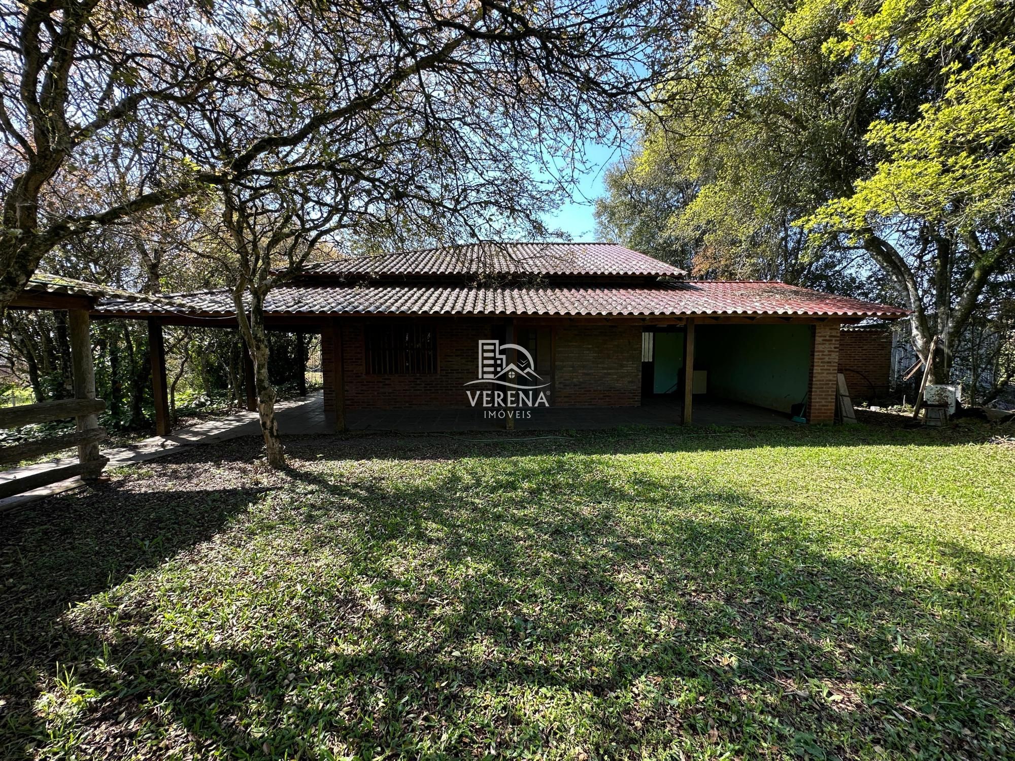 Fazenda à venda com 2 quartos, 200000000m² - Foto 1