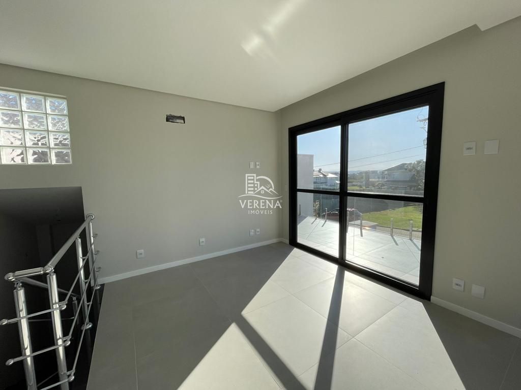 Casa à venda com 3 quartos, 208m² - Foto 11