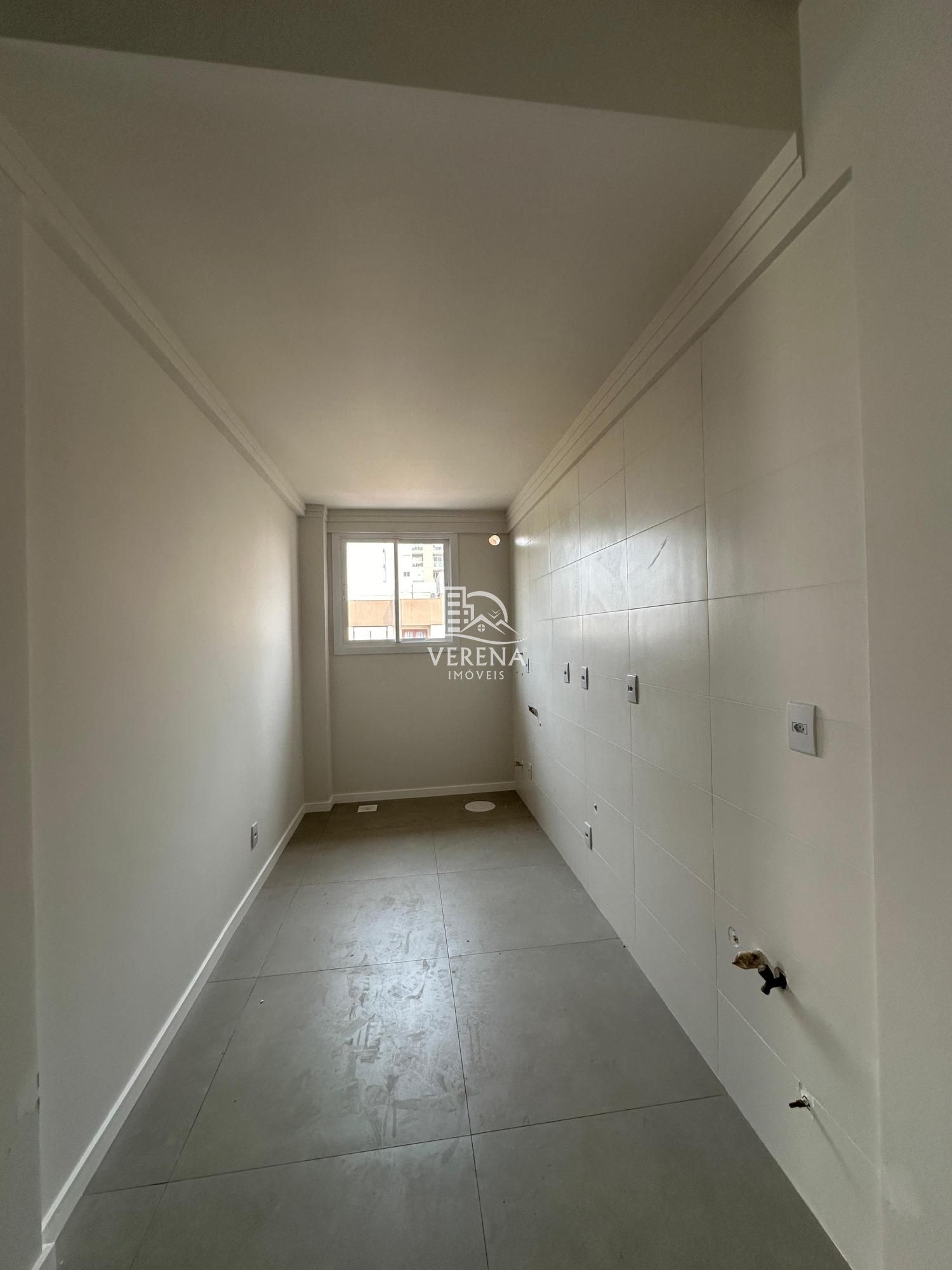 Apartamento à venda com 2 quartos, 69m² - Foto 3