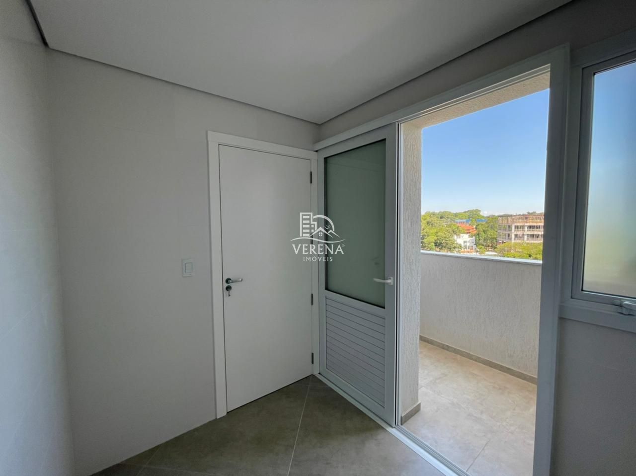 Apartamento à venda com 3 quartos, 112m² - Foto 7